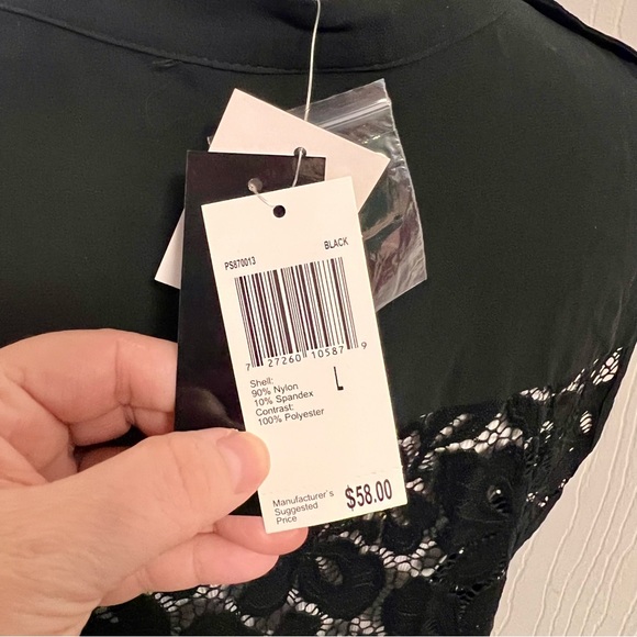 Premise Studio Lace Pocket Tank H3 - Picture 5 of 5